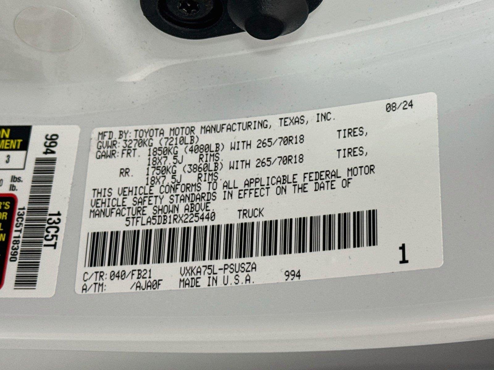 Used 2024 Ice Cap Toyota SR5 image 43