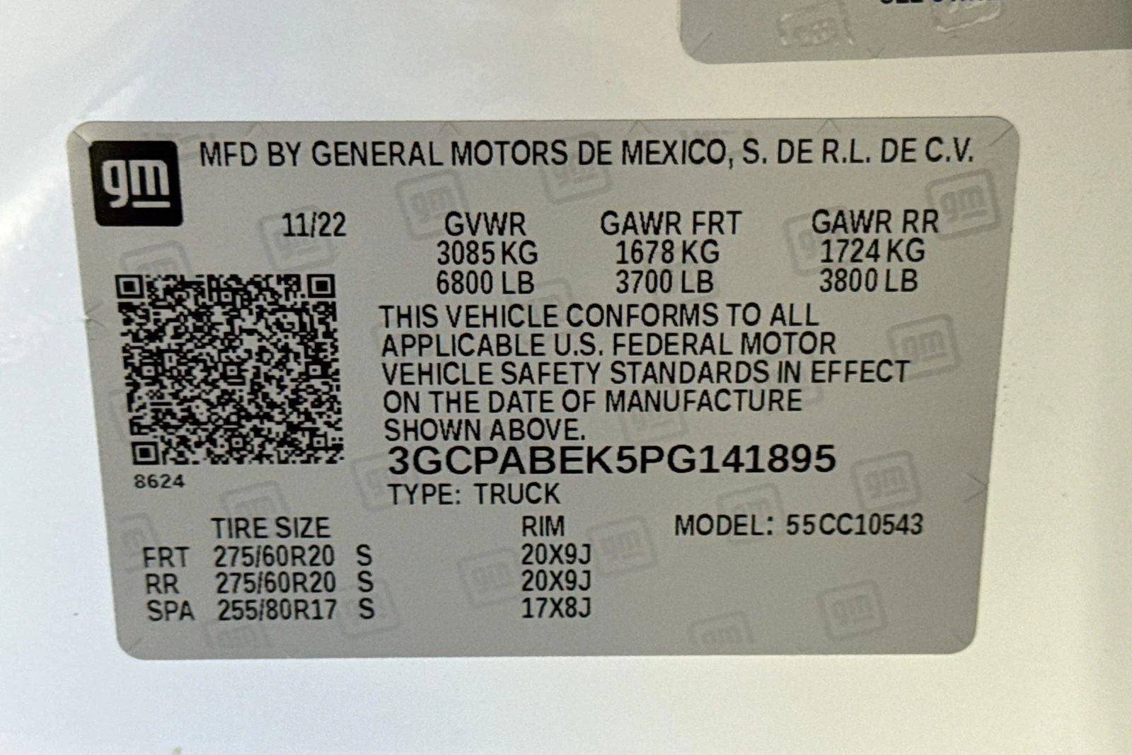 Used 2023 Summit White Chevrolet Custom image 30