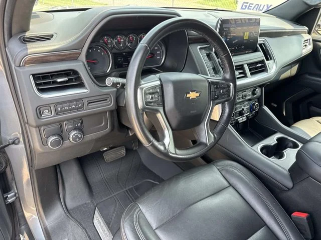 Used 2021 Gray Chevrolet LT image 31