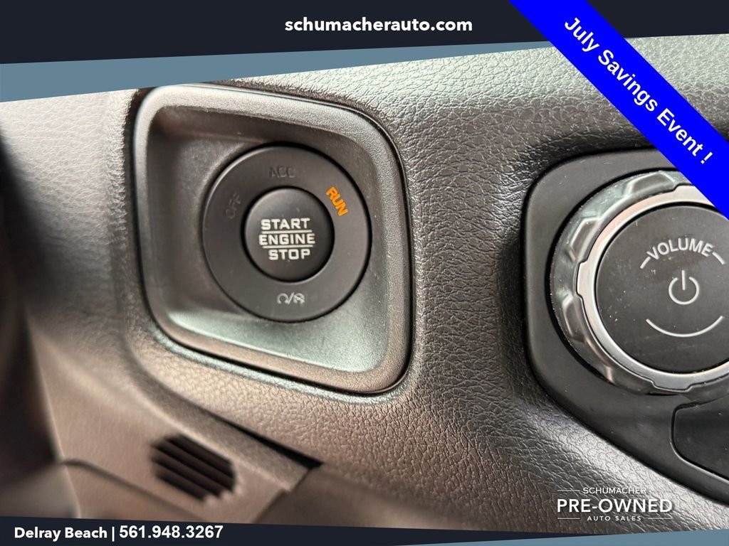 Used 2024 White Jeep Sport S image 21