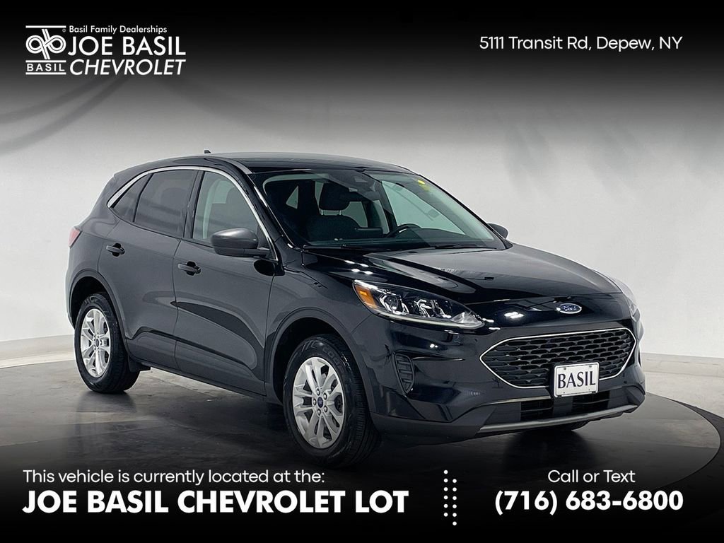 2022 Ford Escape SE AWD's photo