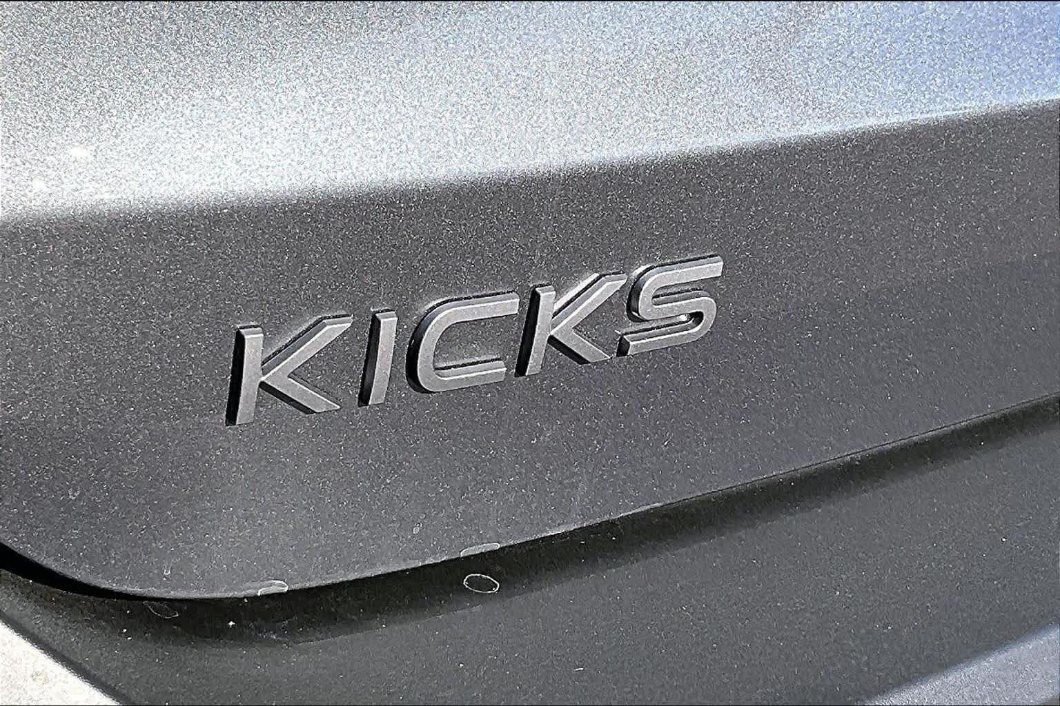New 2026 Gun Metallic Nissan SR image 15