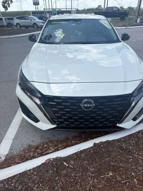 1N4BL4CV1RN350452