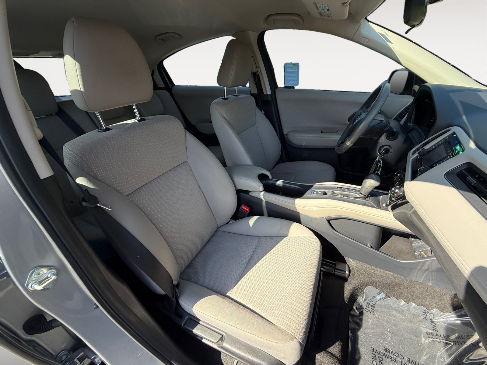 Used 2018 Lunar Silver Metallic Honda LX image 19