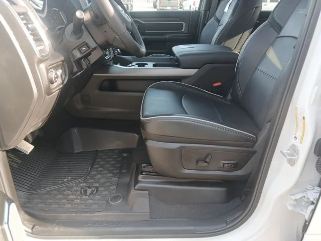 New 2026 Bright White Clear-Coat Exterior Paint RAM Laramie image 36
