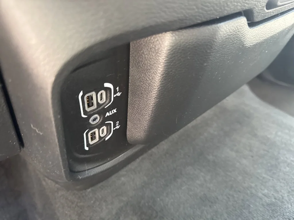 Used 2022 Black Ram Laramie image 30