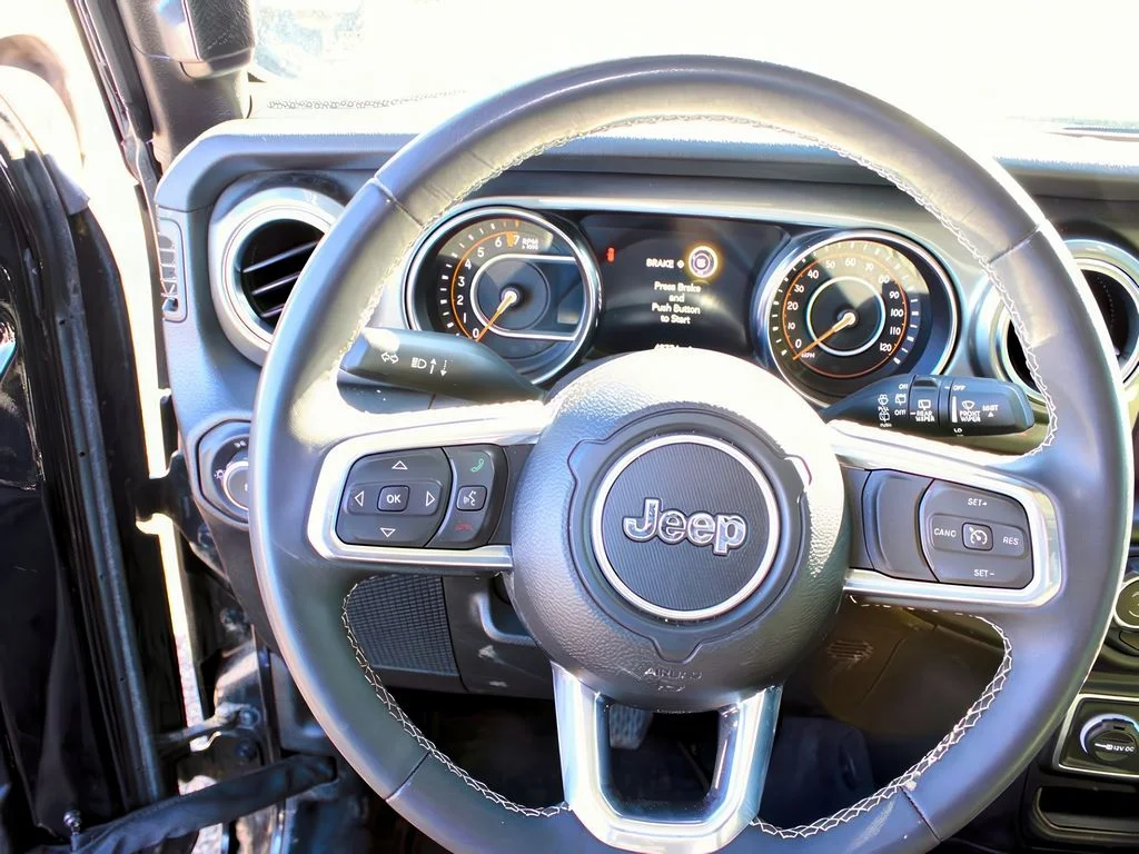 2023 Jeep Wrangler 4-Door Sahara - Photo 14