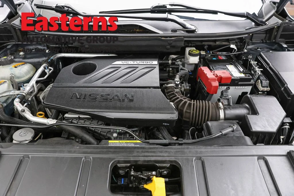 Used 2023 Gray Nissan SV image 7
