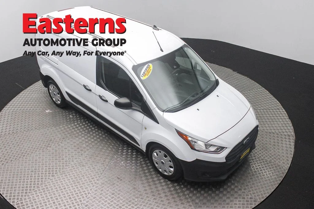 Used 2019 White Ford XL image 3