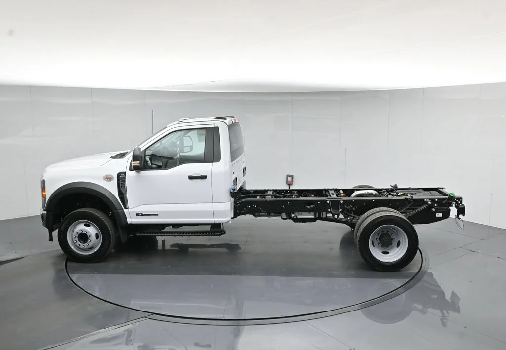 New 2026 Oxford White Ford XL image 34