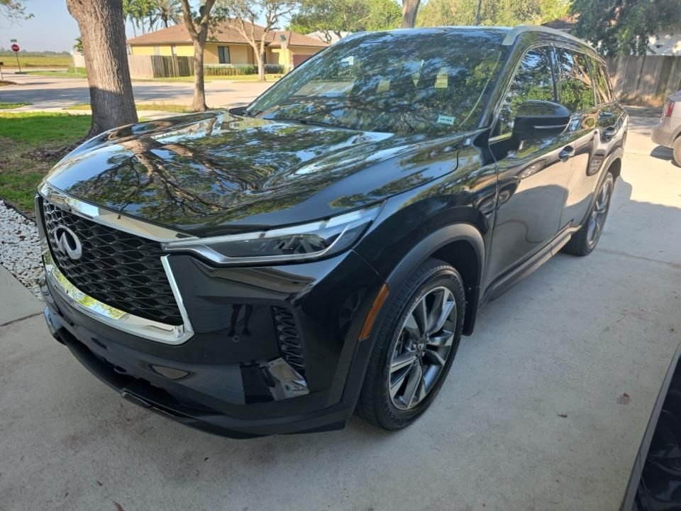 2023 INFINITI QX60 LUXE's photo