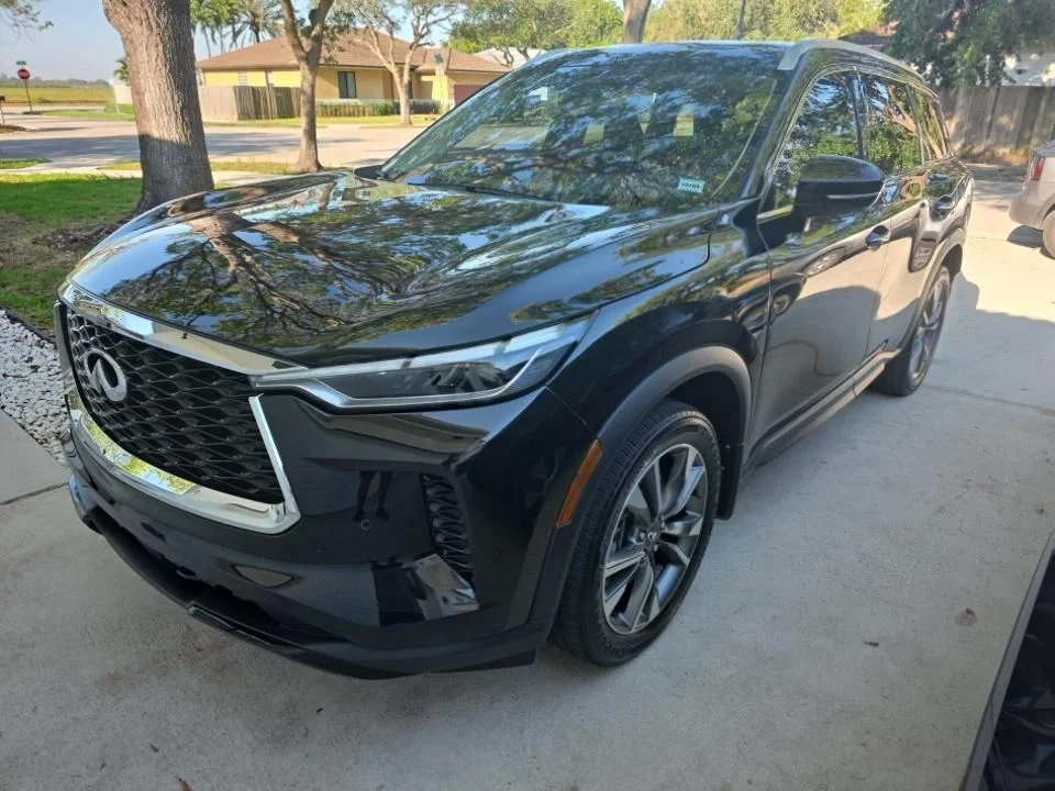 2023 INFINITI QX60 LUXE's photo
