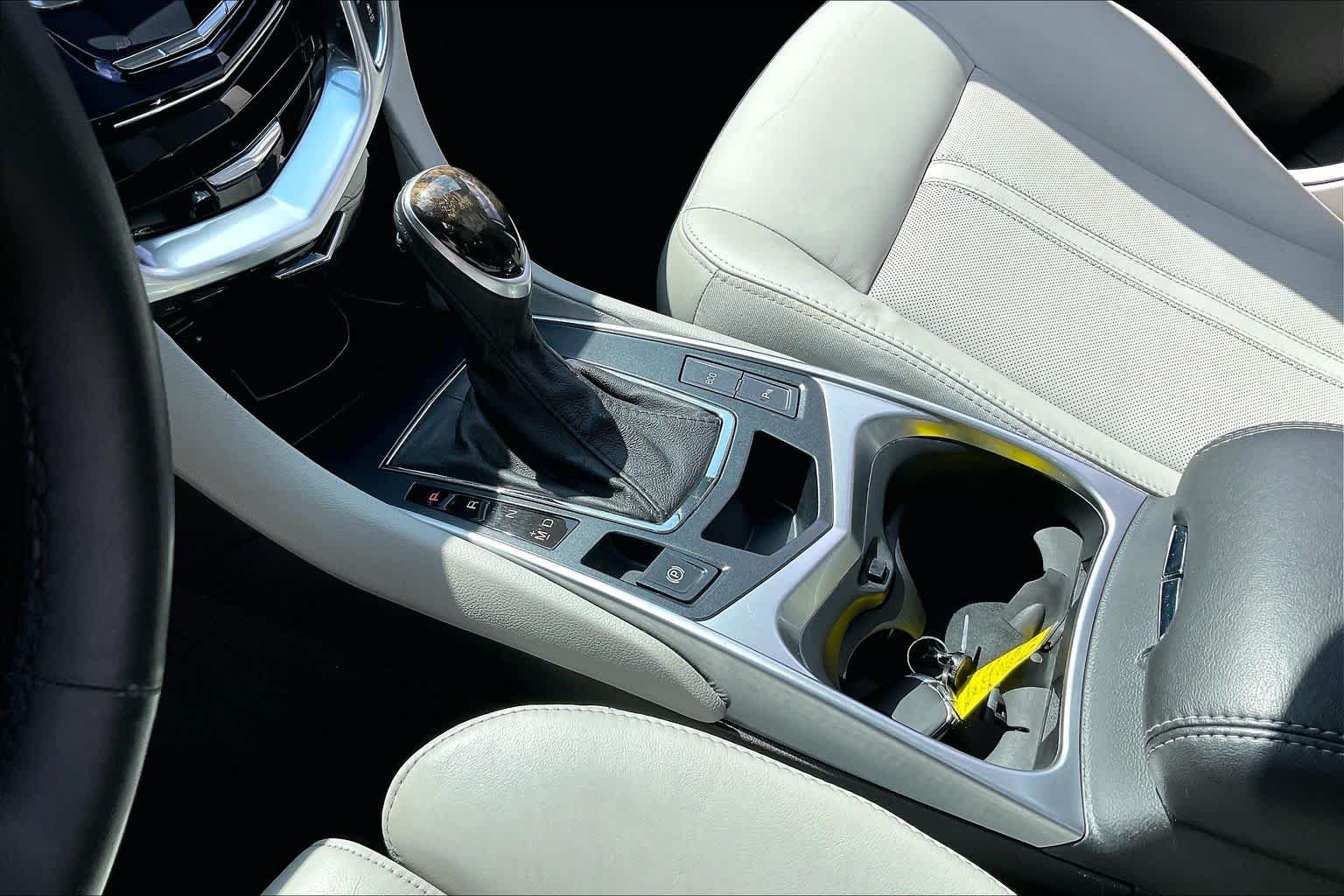 Used 2016 Platinum Ice Tricoat Cadillac Luxury Collection image 16