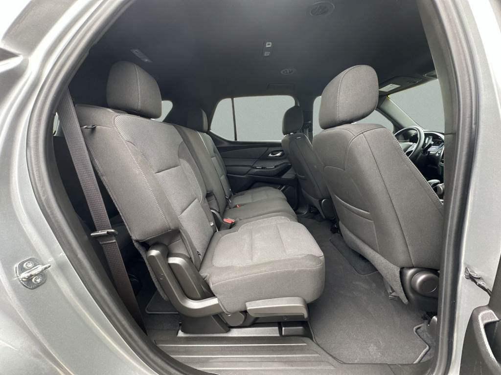 Used 2023 Gray Chevrolet LT image 21