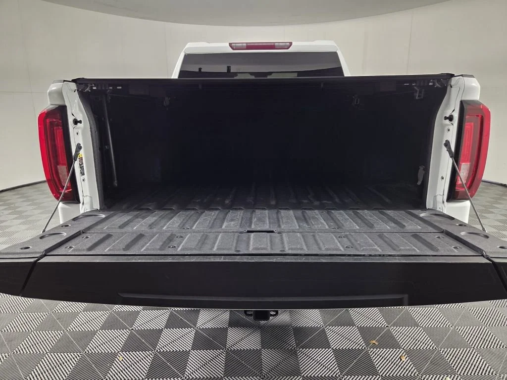 Used 2023 Summit White GMC AT4 image 31