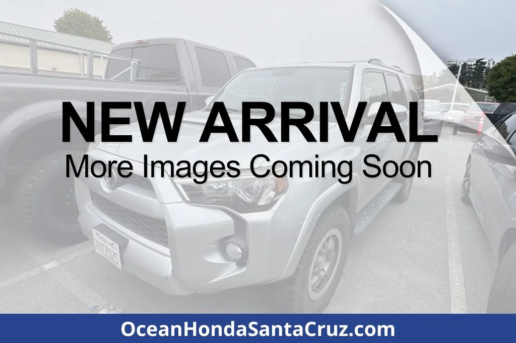 2014 Toyota 4Runner Trail 4x4 V6's photo