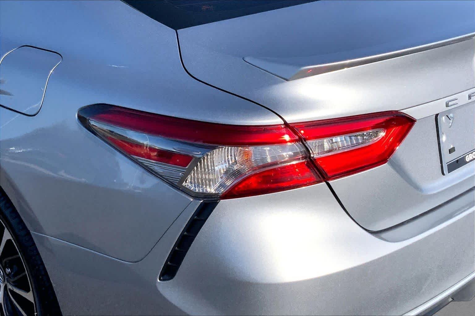 Used 2019 Celestial Silver Metallic Toyota SE image 29