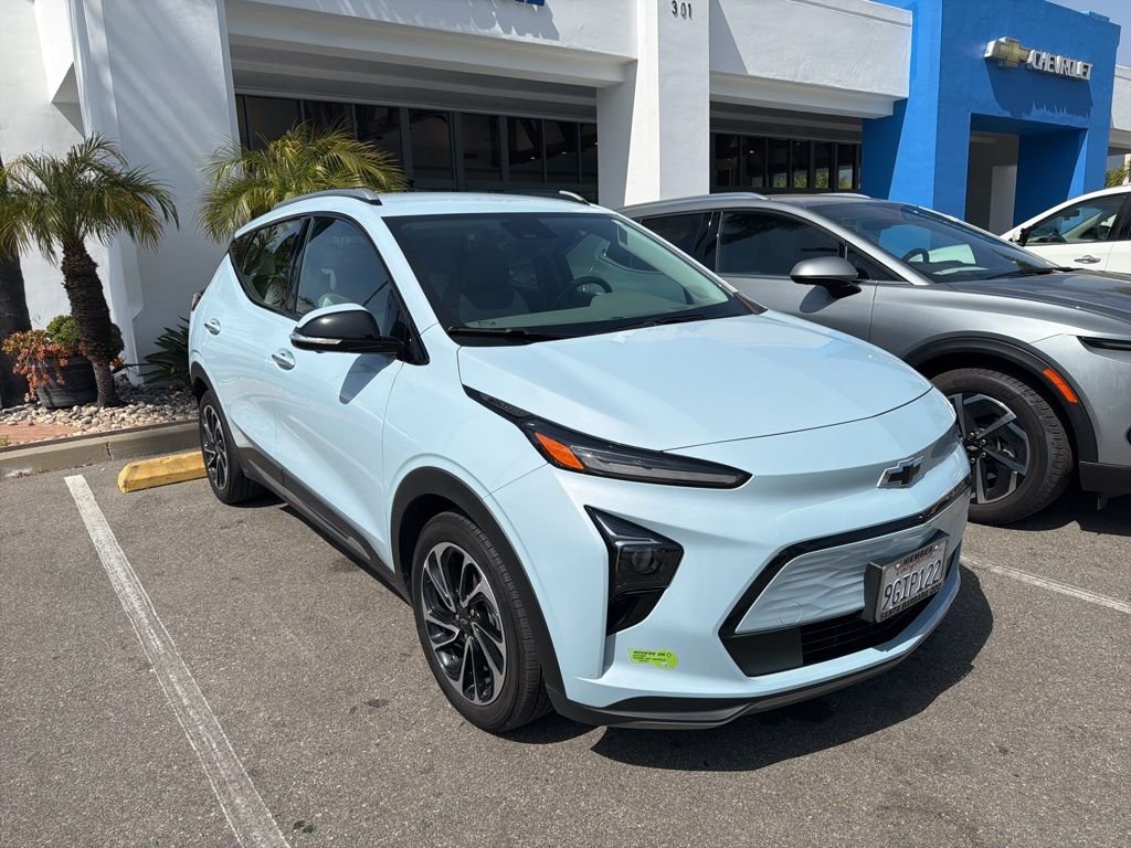 Used 2023 Chevrolet Bolt EUV Premier with VIN 1G1FZ6S09P4157134 for sale in Torrance, CA