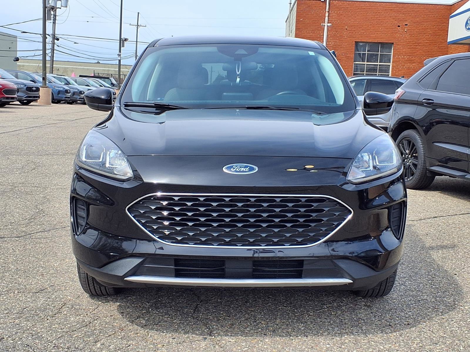 Certified Used 2021 Agate Black Metallic Ford SE image 23