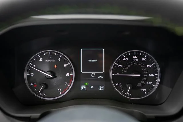 New 2026 Autumn Green Metallic Subaru Onyx Edition Touring image 33