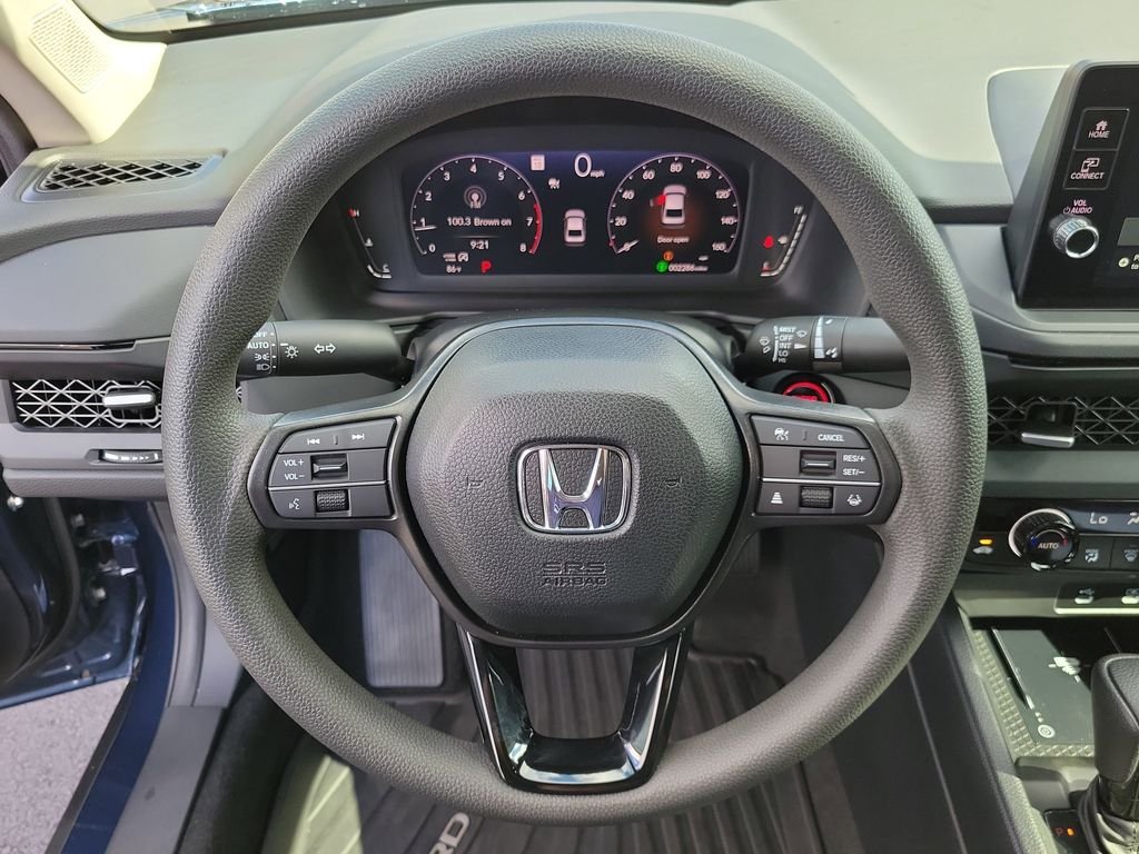 Certified Used 2026 Canyon River Blue Metallic Honda SE image 25