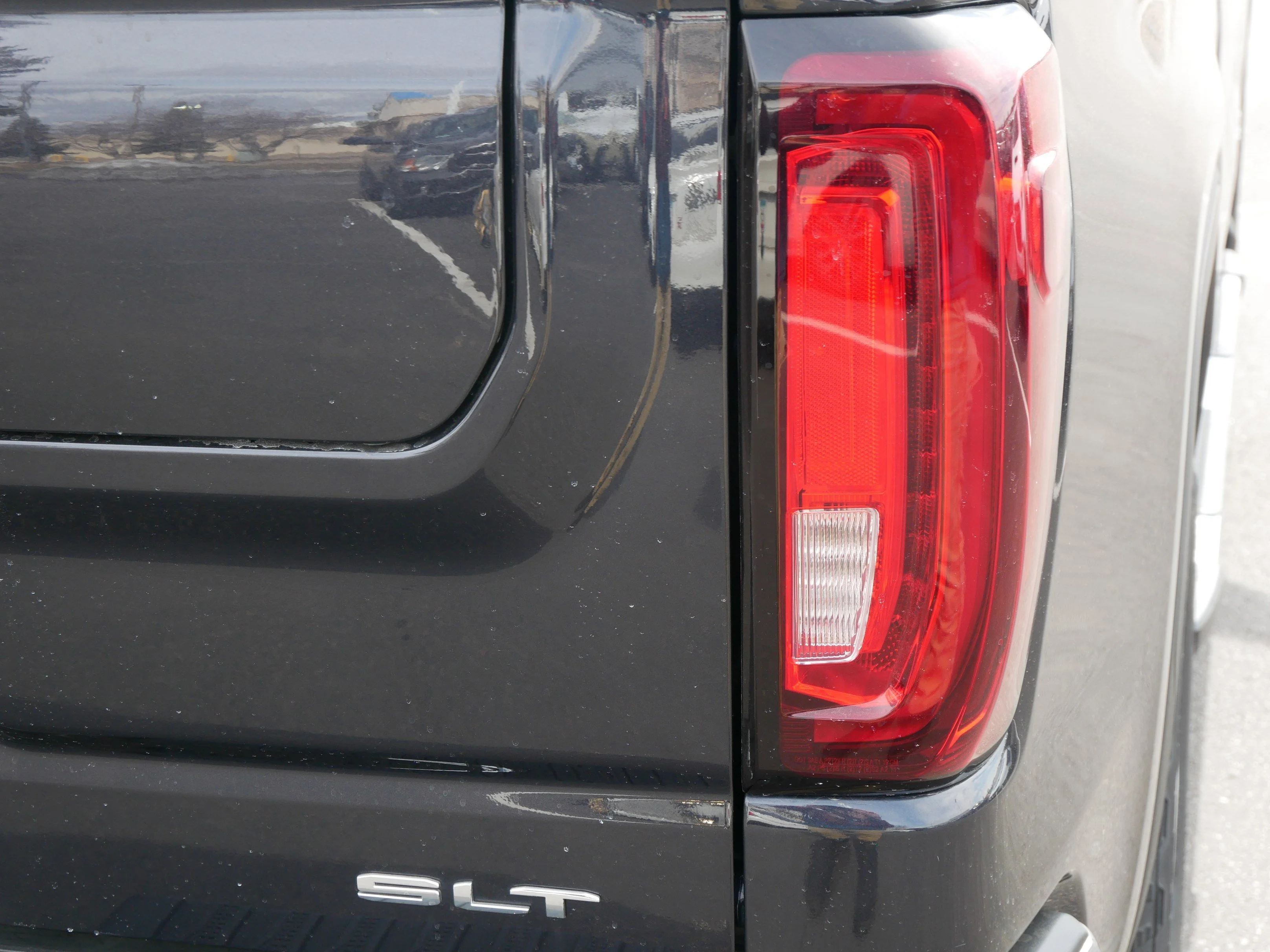 2022 GMC Sierra 1500 SLT - Photo 17