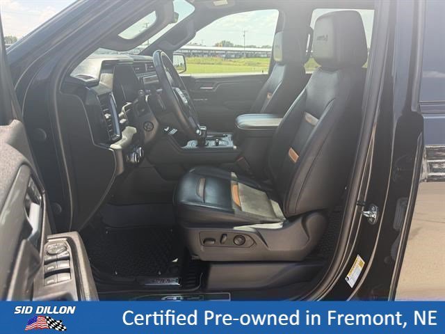 Used 2023 Onyx Black GMC AT4 image 8