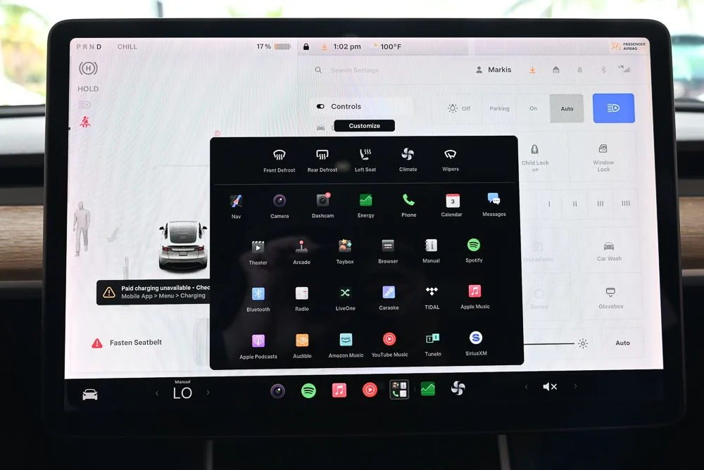 Used 2020  Tesla Long Range image 26