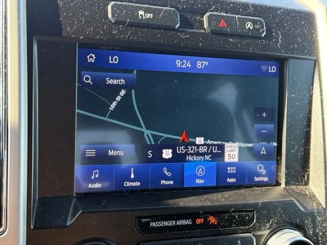 Used 2019 White Ford Lariat image 26