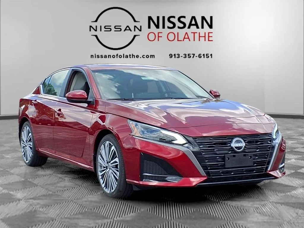 New 2026 Scarlet Ember Tintcoat Nissan SV image 30