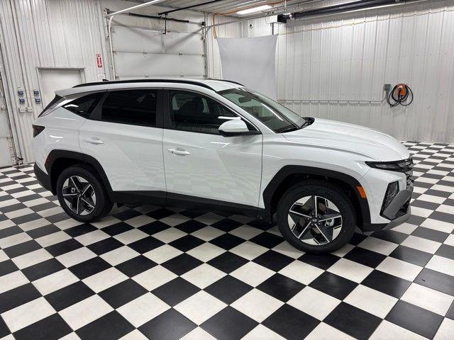 New 2026 White Hyundai SEL AWD image 3