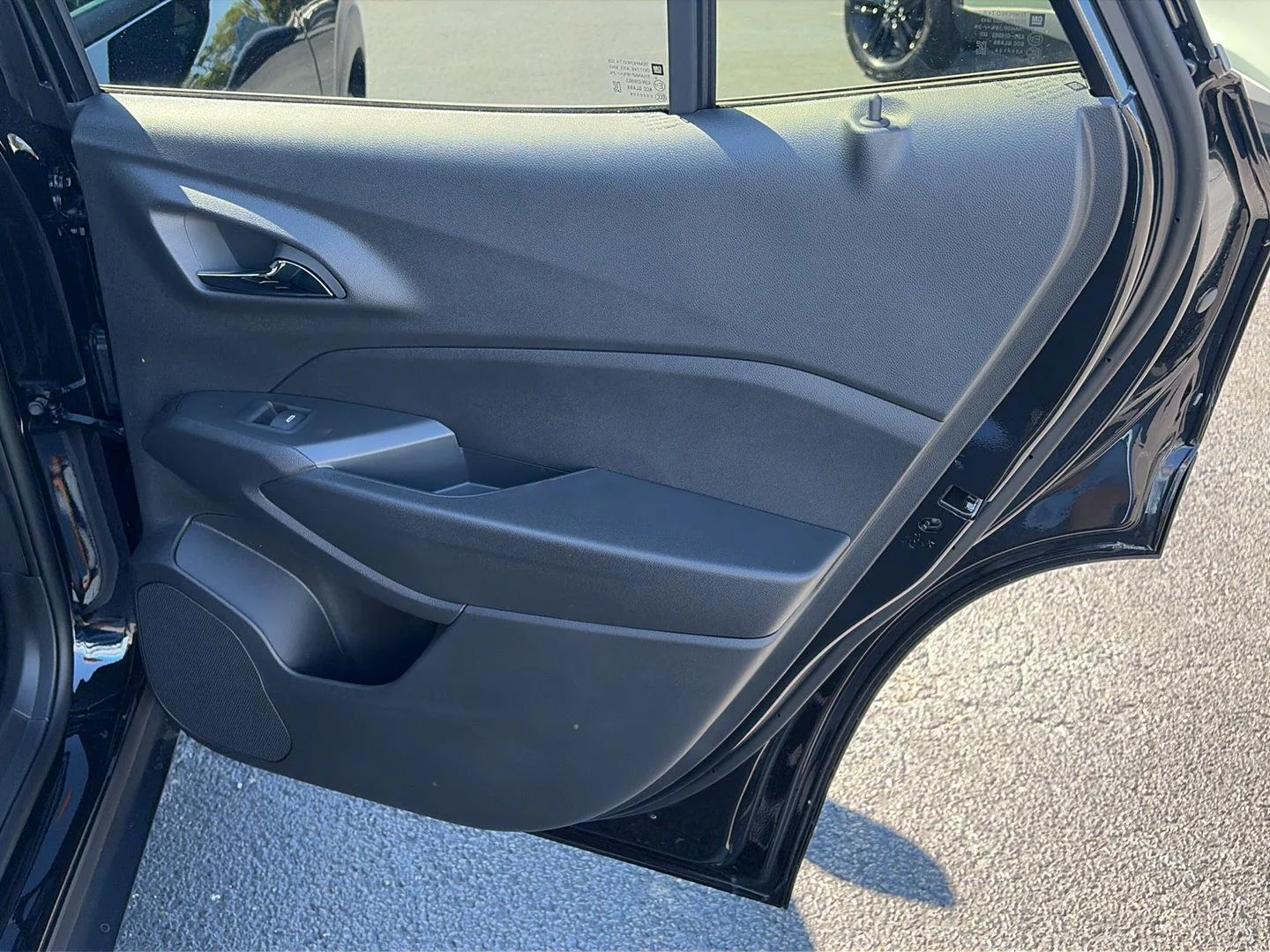 New 2026 Mosaic Black Metallic Chevrolet 2RS image 15