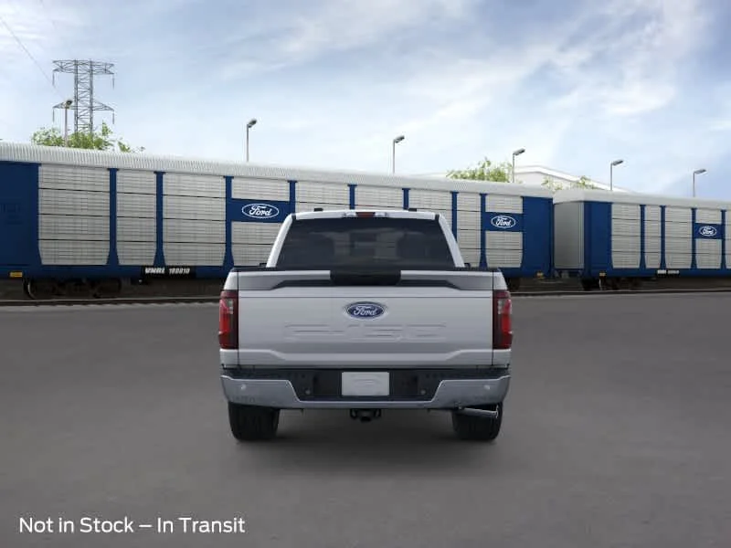 New 2026 Iconic Silver Metallic Ford XLT image 5