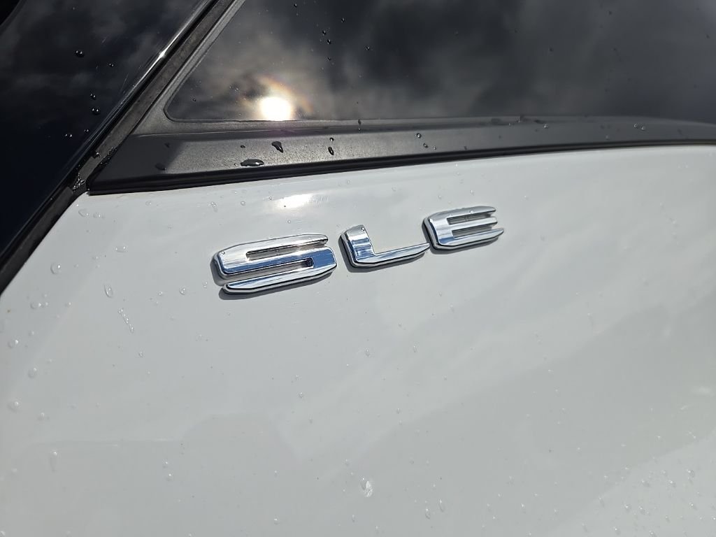 2023 GMC Terrain SLE - Photo 7