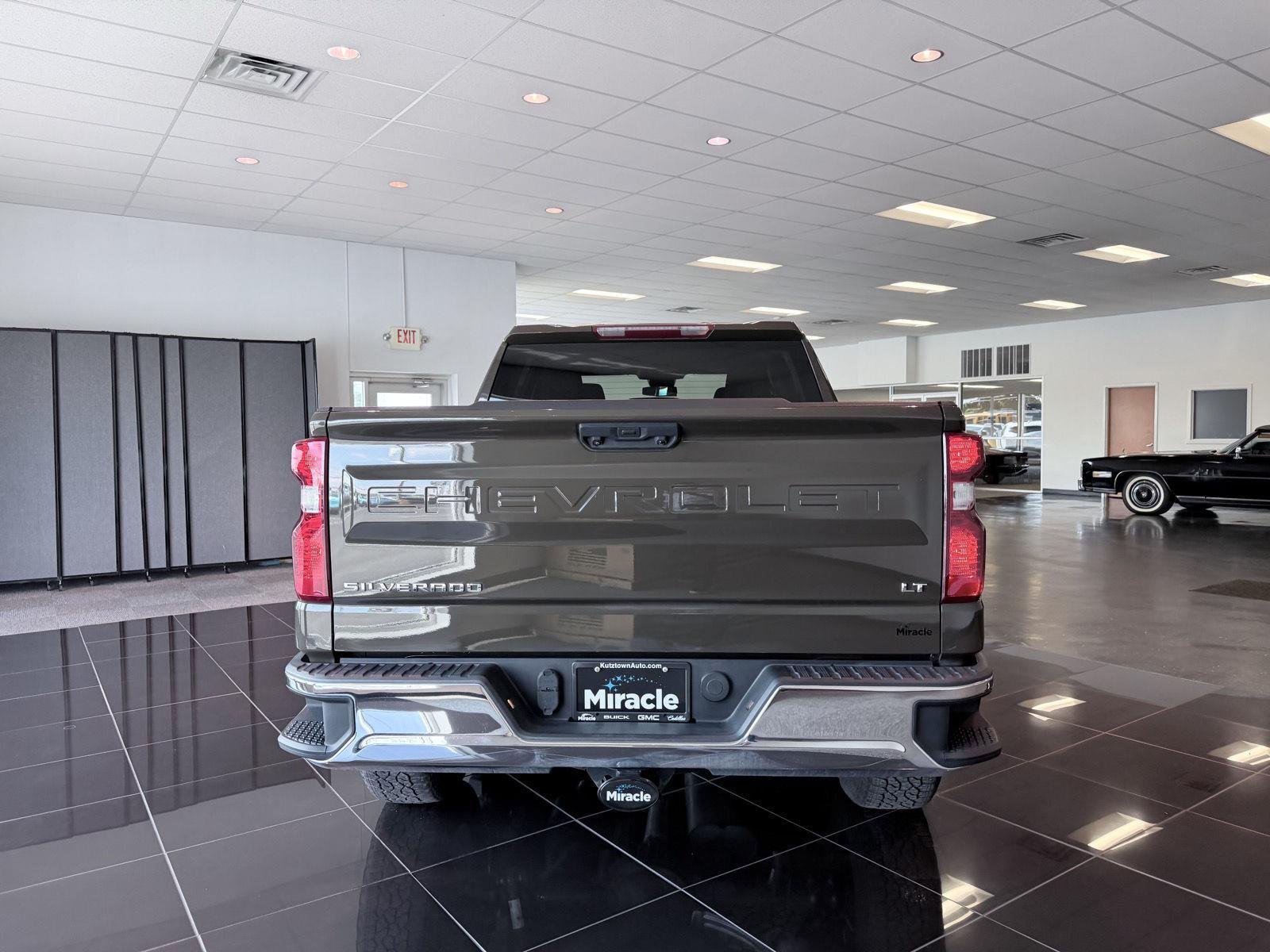 Used 2023 HARVEST BRONZE METALLIC Chevrolet LT image 13