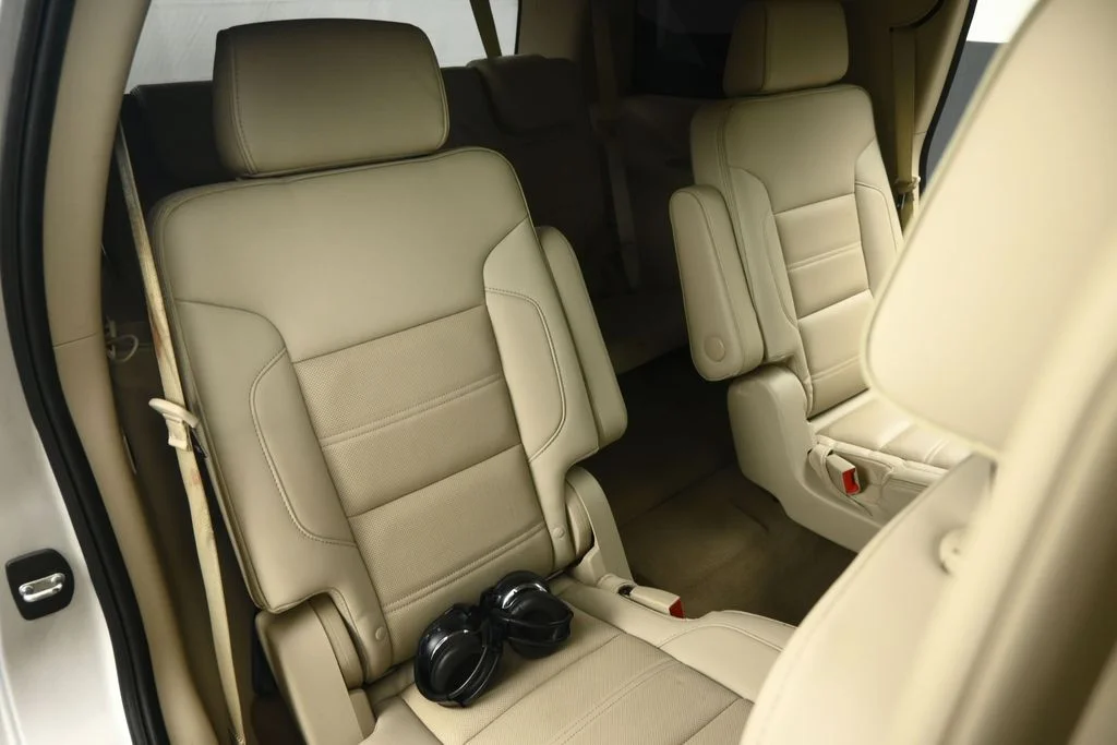 Used 2020 Silver GMC Denali image 63