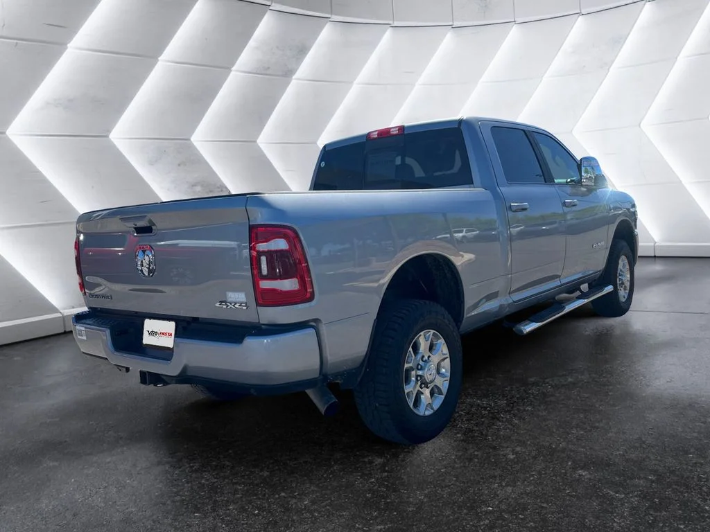 Used 2024 Silver Ram Laramie image 4