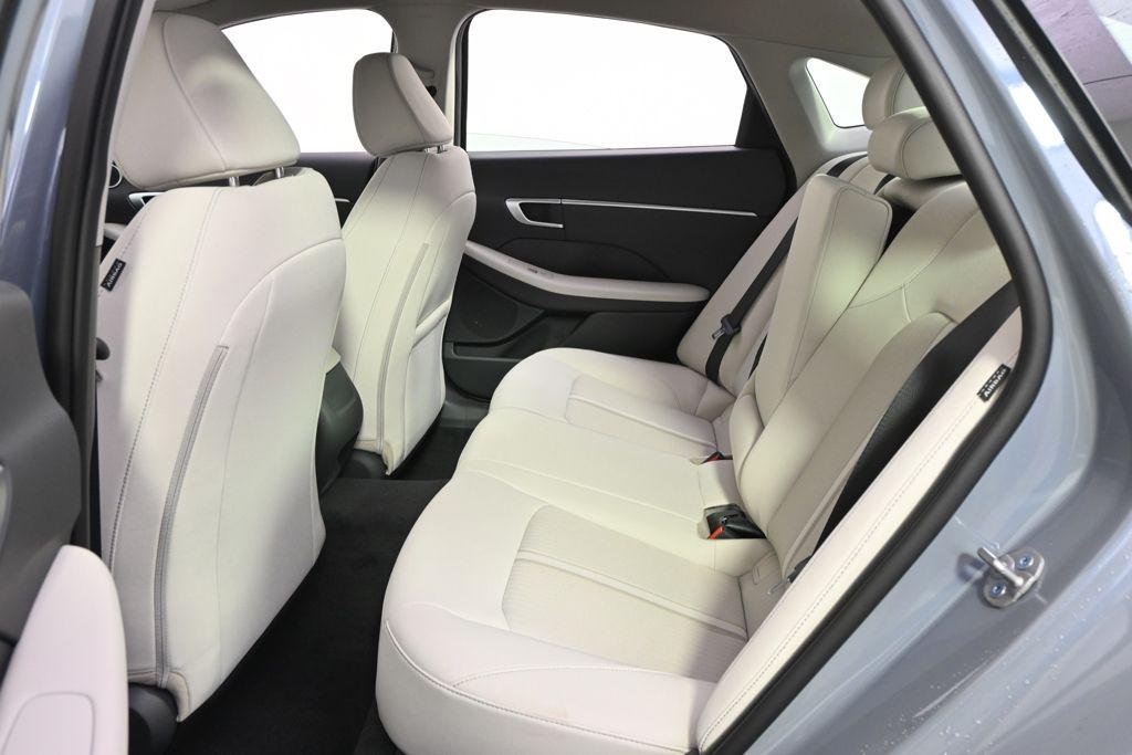 New 2026 Blue Hyundai SEL Sport image 21