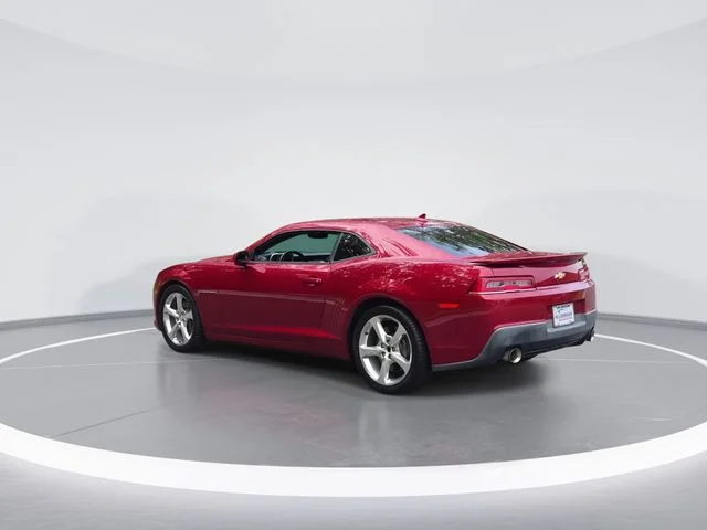 Used 2015 Red Chevrolet SS image 6
