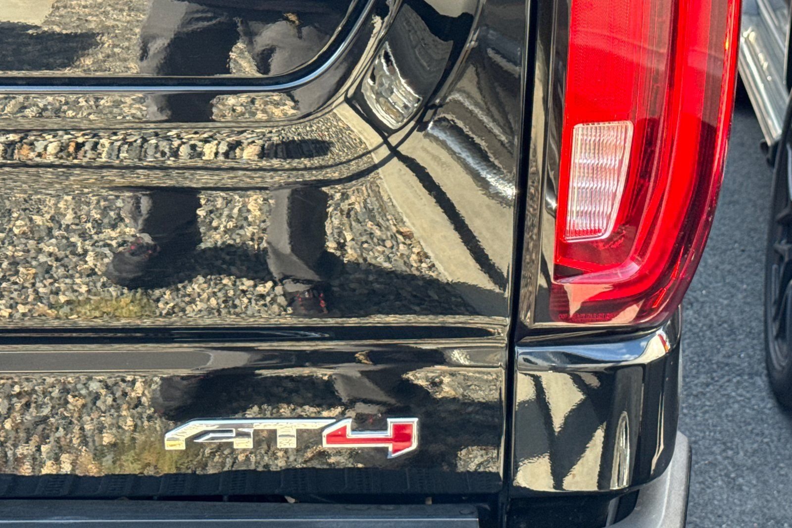 Used 2020 Black GMC AT4 image 13