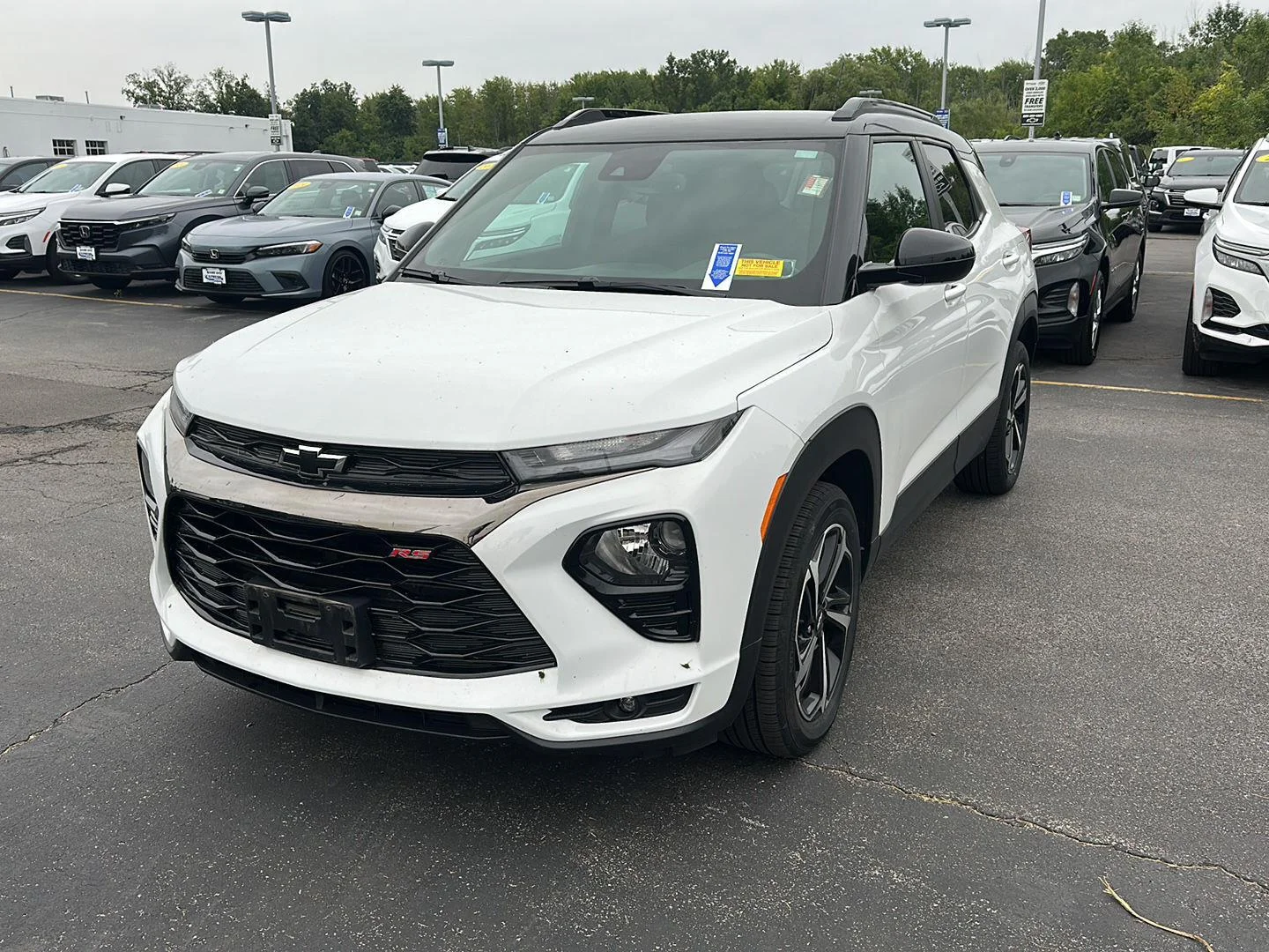 Used 2023 Summit White Chevrolet RS image 5