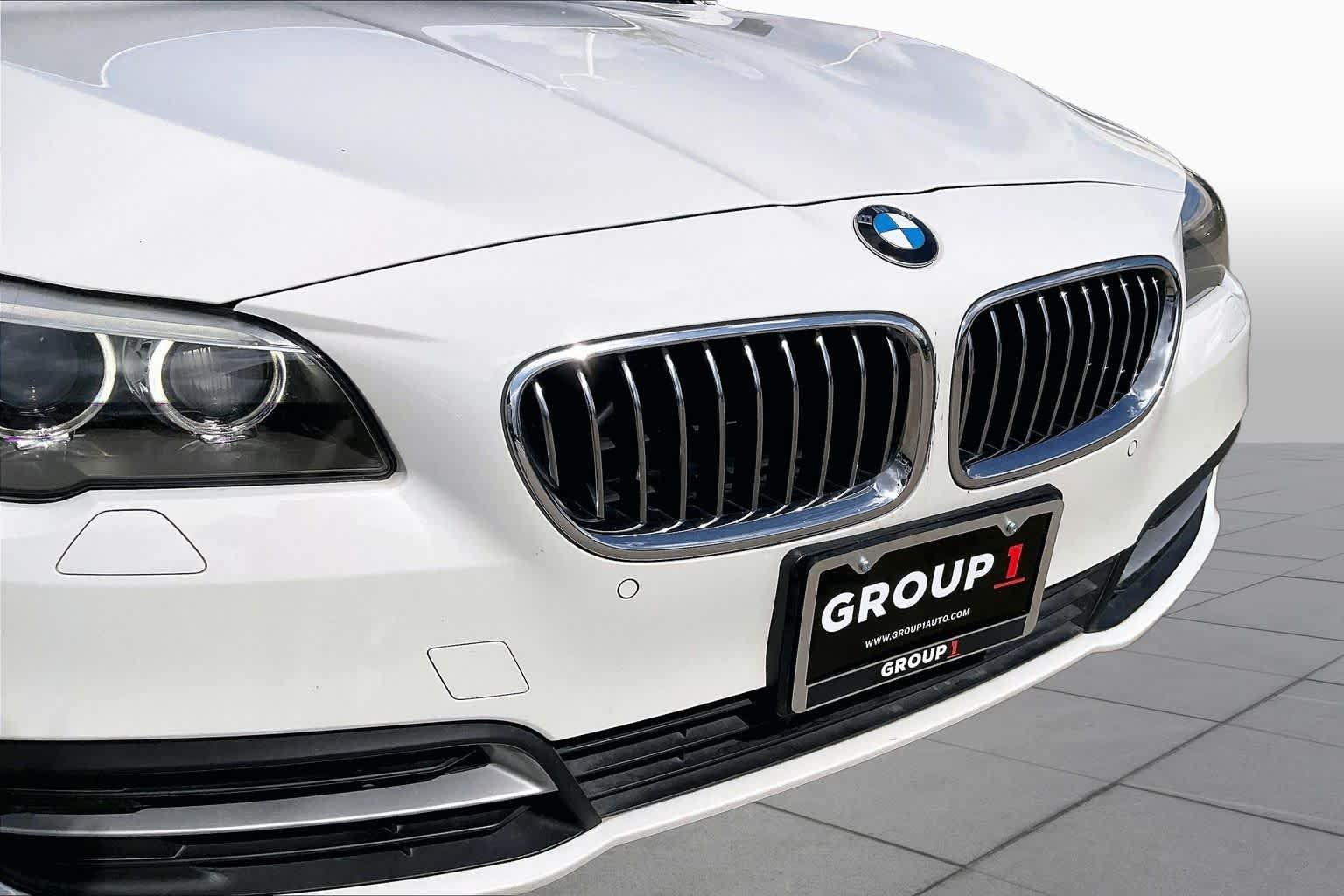 Used 2014 Alpine White BMW 535i image 27