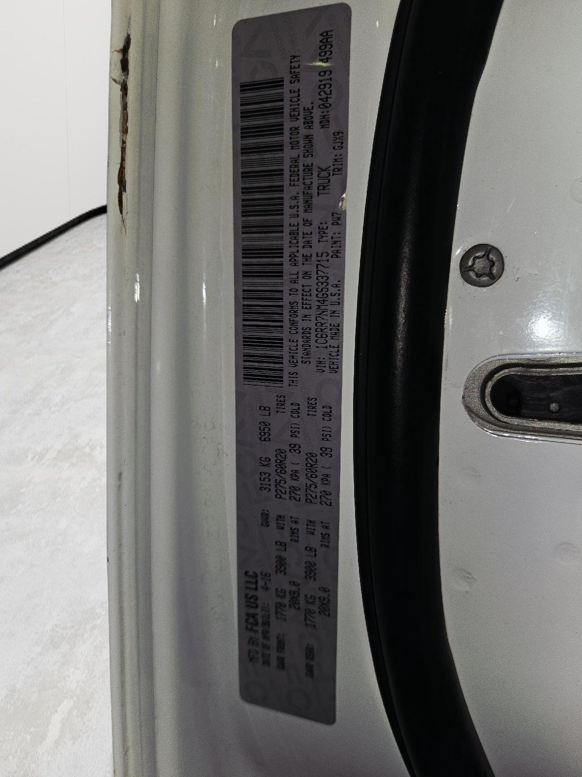 Used 2016 Bright White Clearcoat Ram Laramie image 60