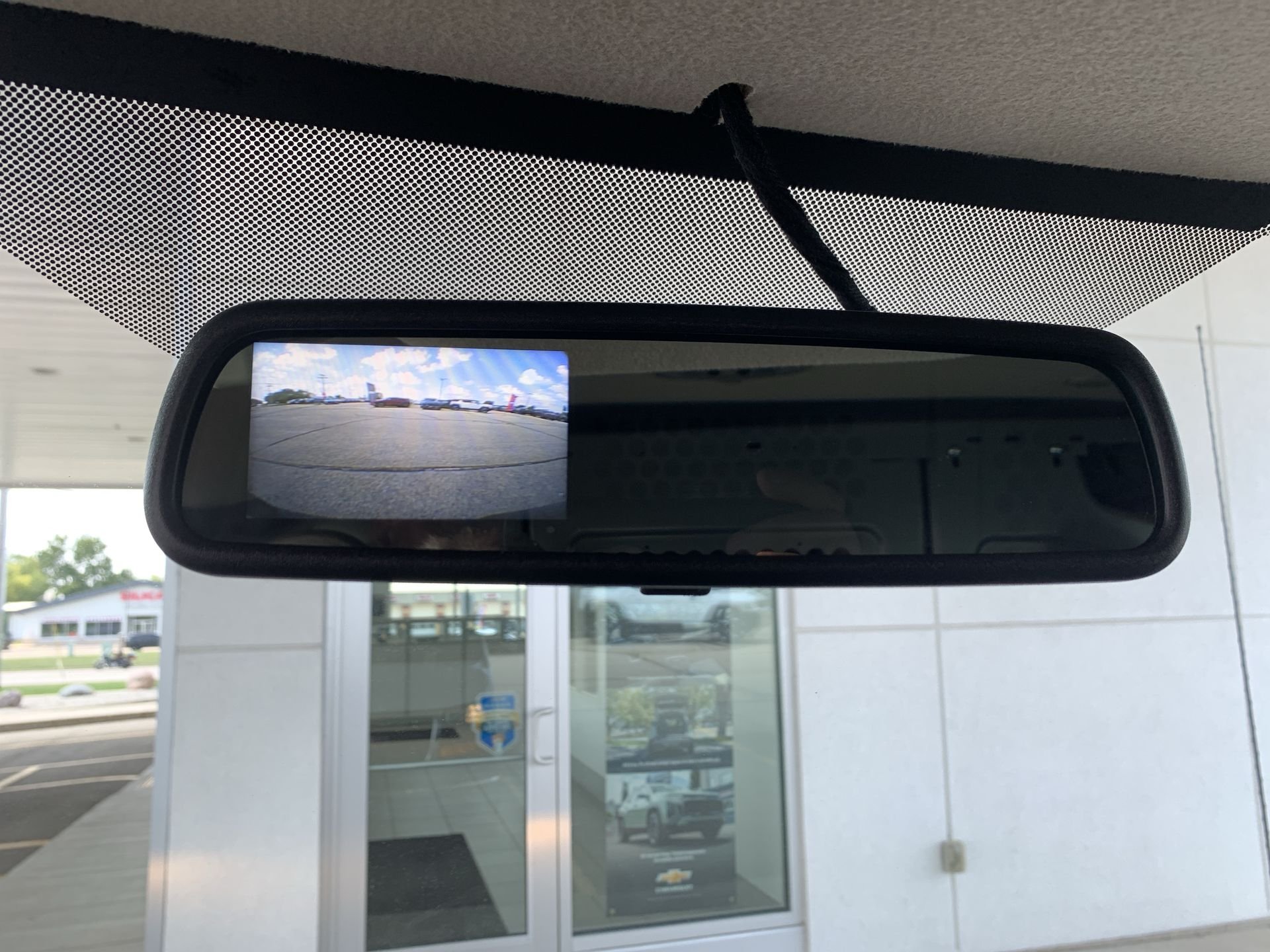 New 2025 Summit White GMC Work Van image 43