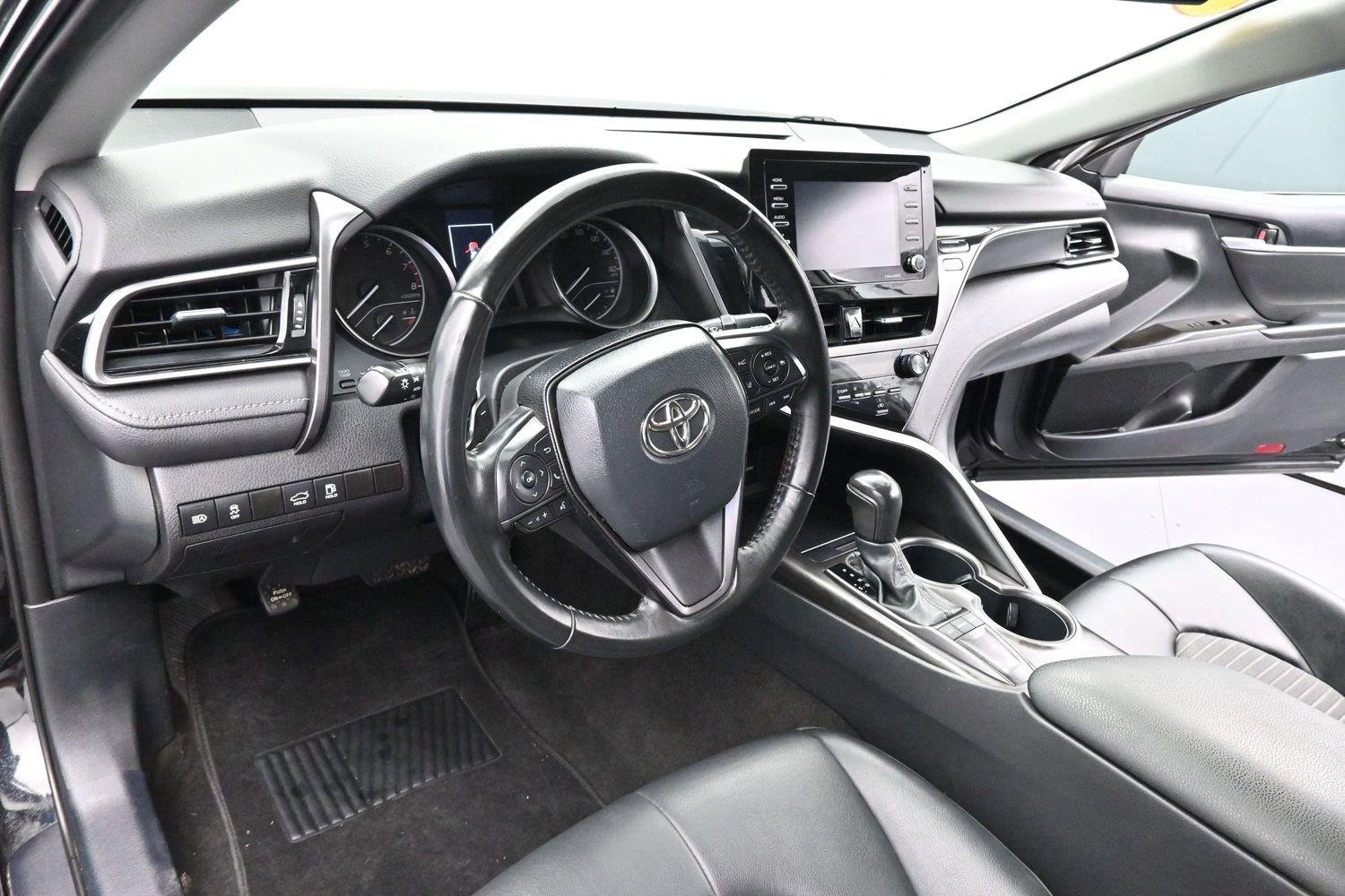 Used 2023 Midnight Black Metallic Toyota SE image 15