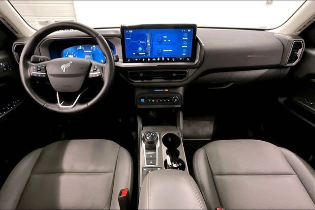 Used 2025 Desert Sand Ford Badlands image 19