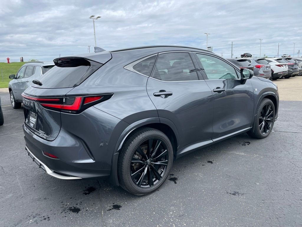 Used 2022 Gray Lexus 350 F SPORT Handling image 4