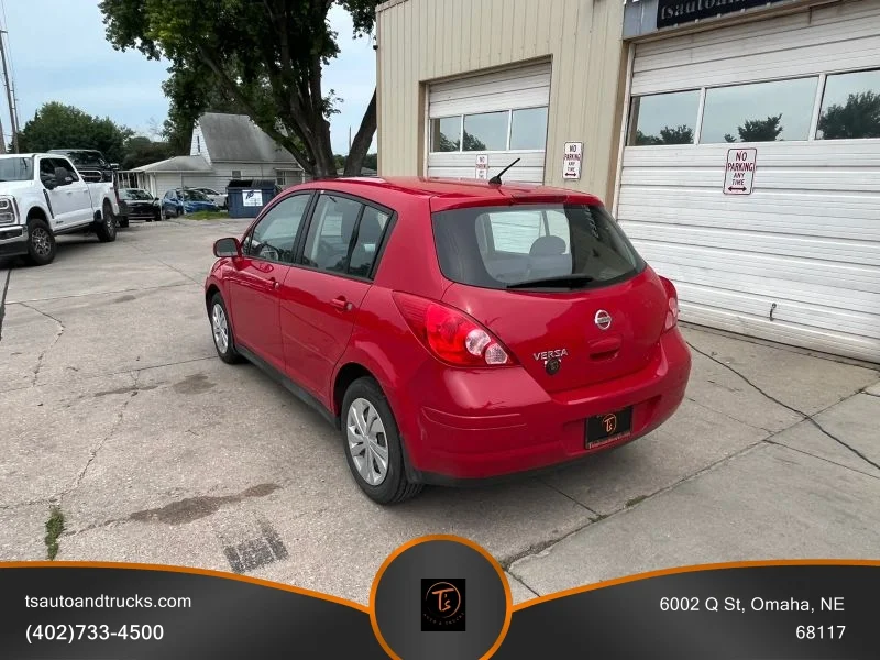 Used 2008 Red Nissan S Hatchback 4D image 6