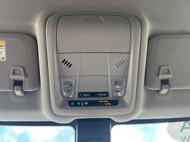 Used 2024 White Chevrolet LT image 32