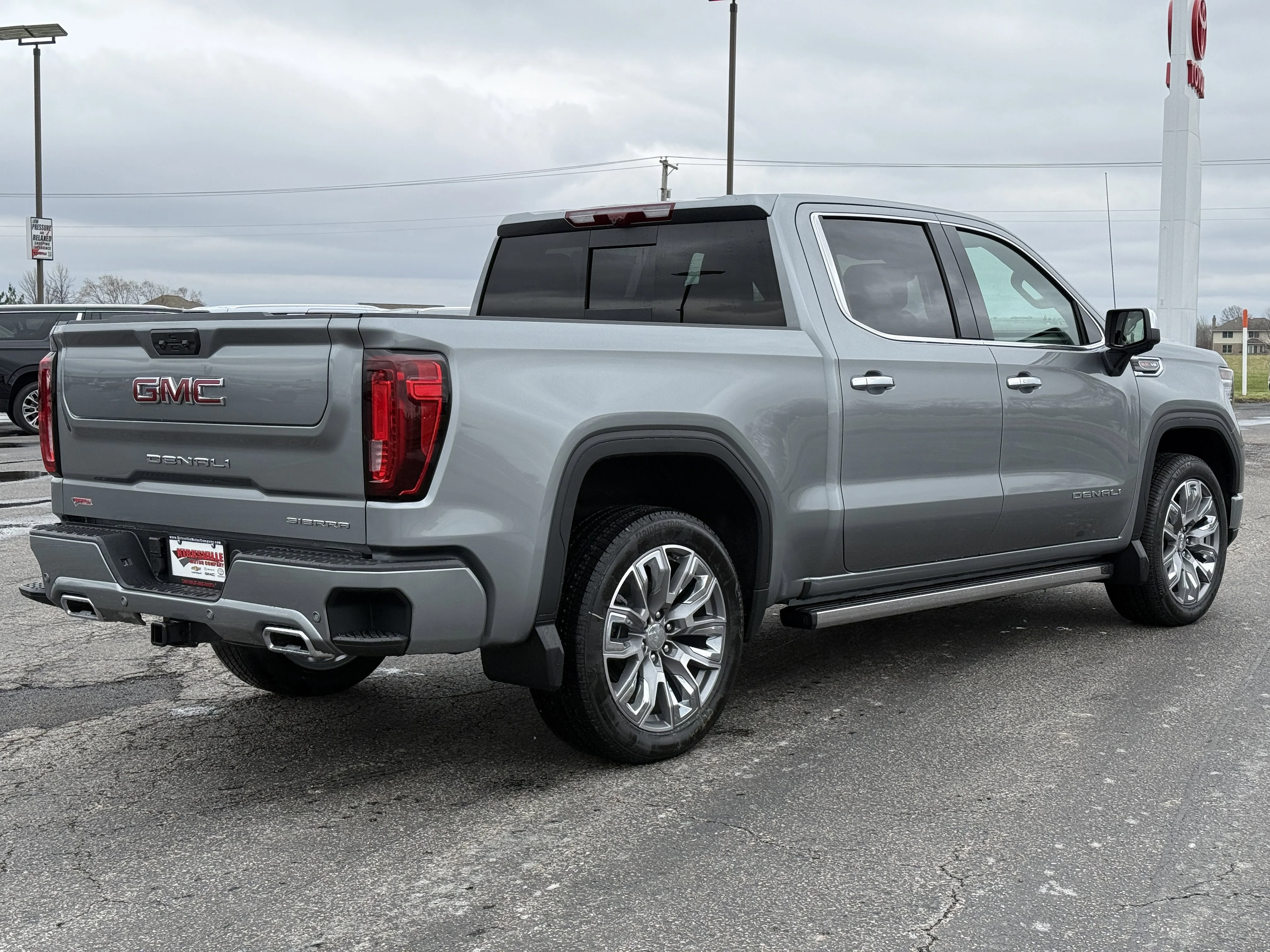2026 GMC Sierra 1500 Denali - Photo 5